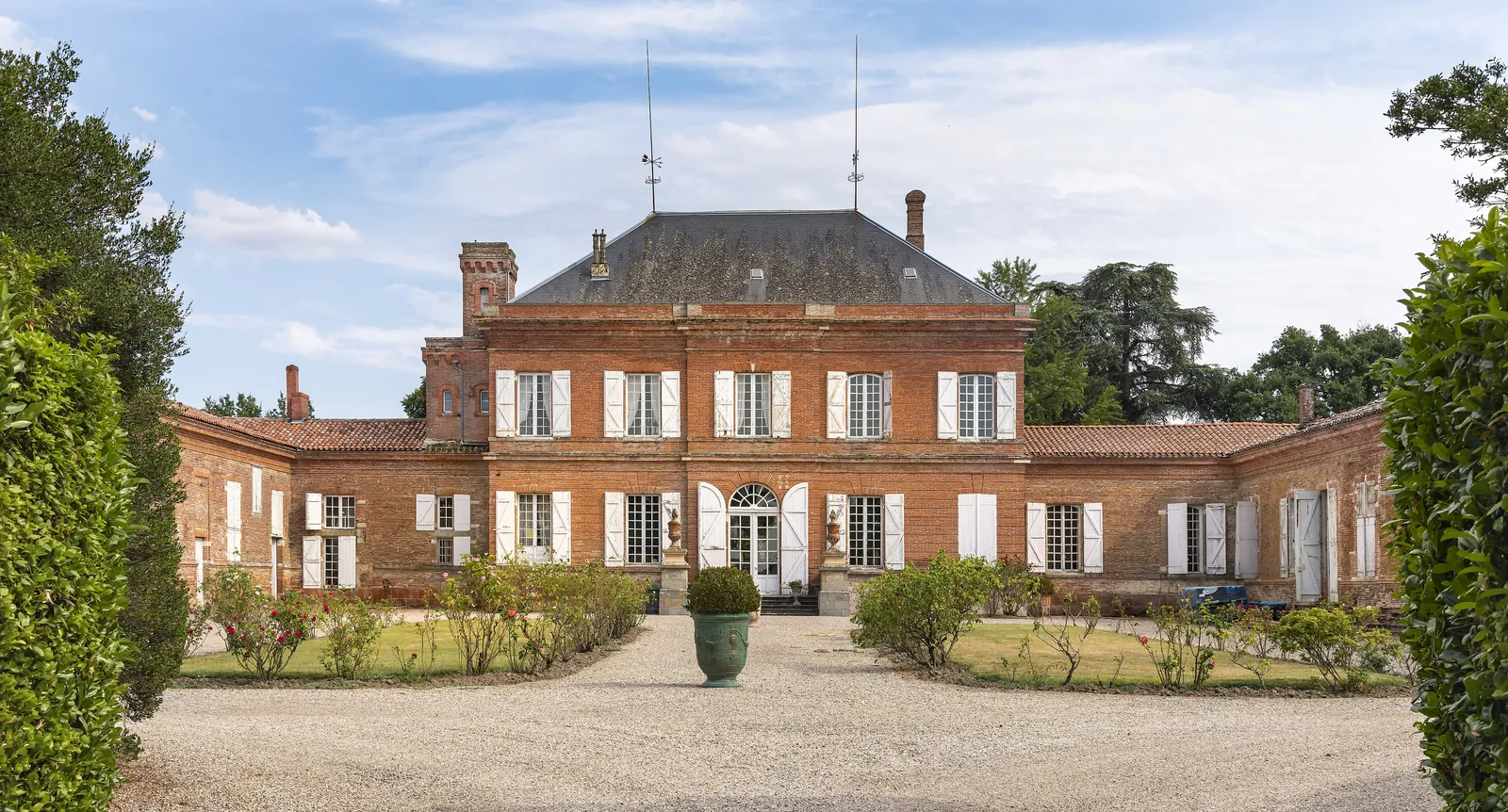 Château de Lapeyrouse-Fossat, patrimoine emblématique du village